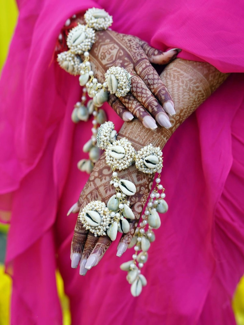 Contemporary Celebration 6