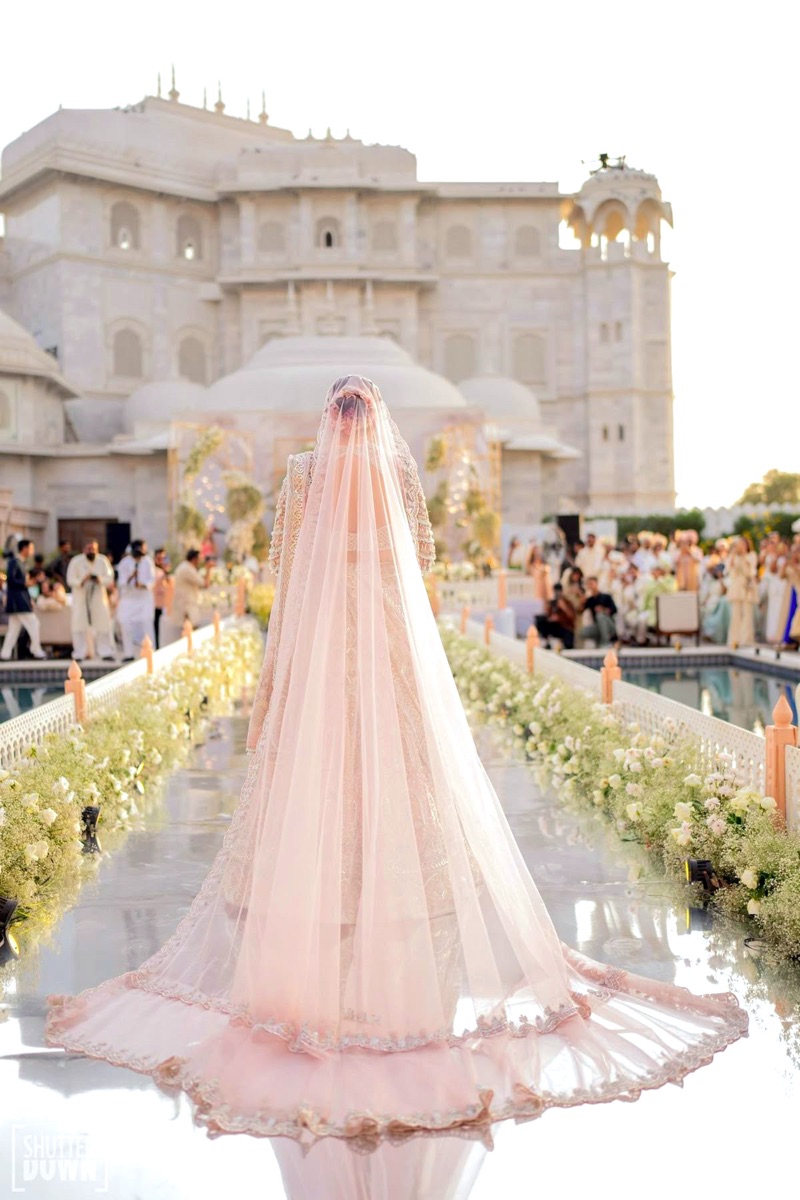 Destination Celebration 7