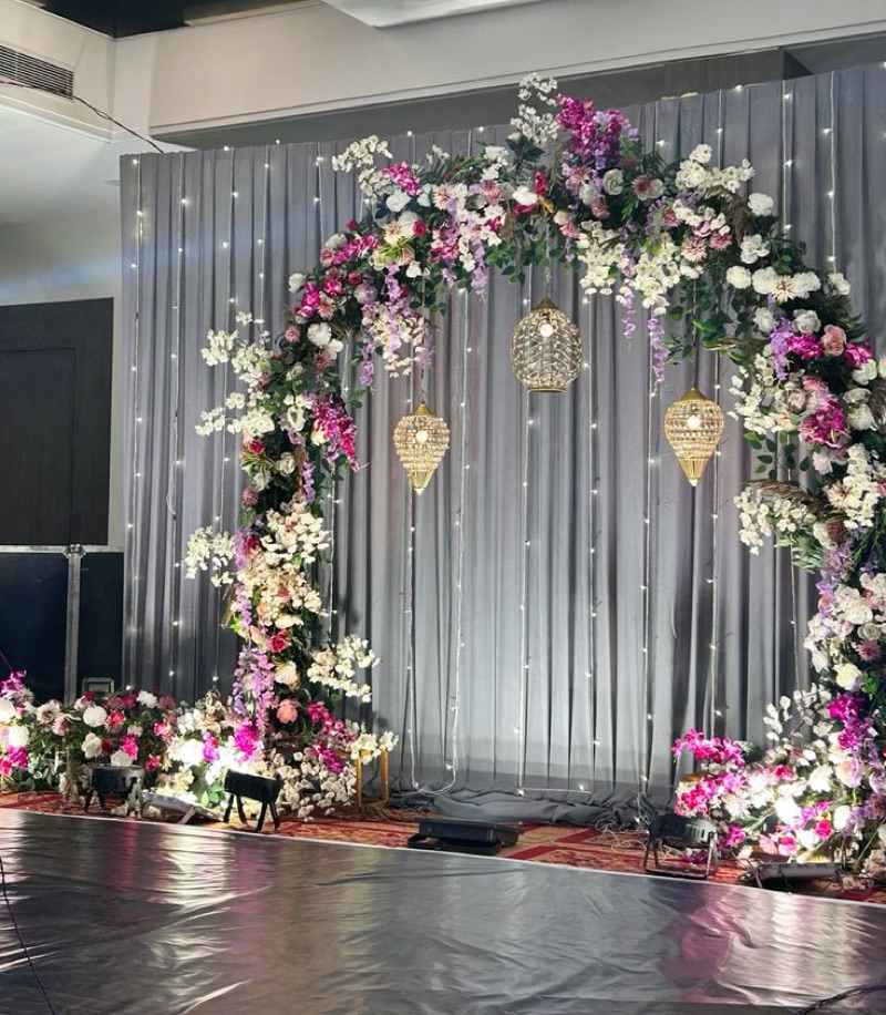 Indoor Celebration 35